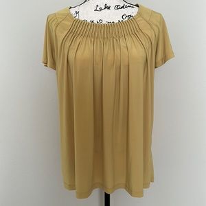 Daisy Fuentes Women's Yellow Solid Pleated Scoop Neck Short Sleeve Blouse S